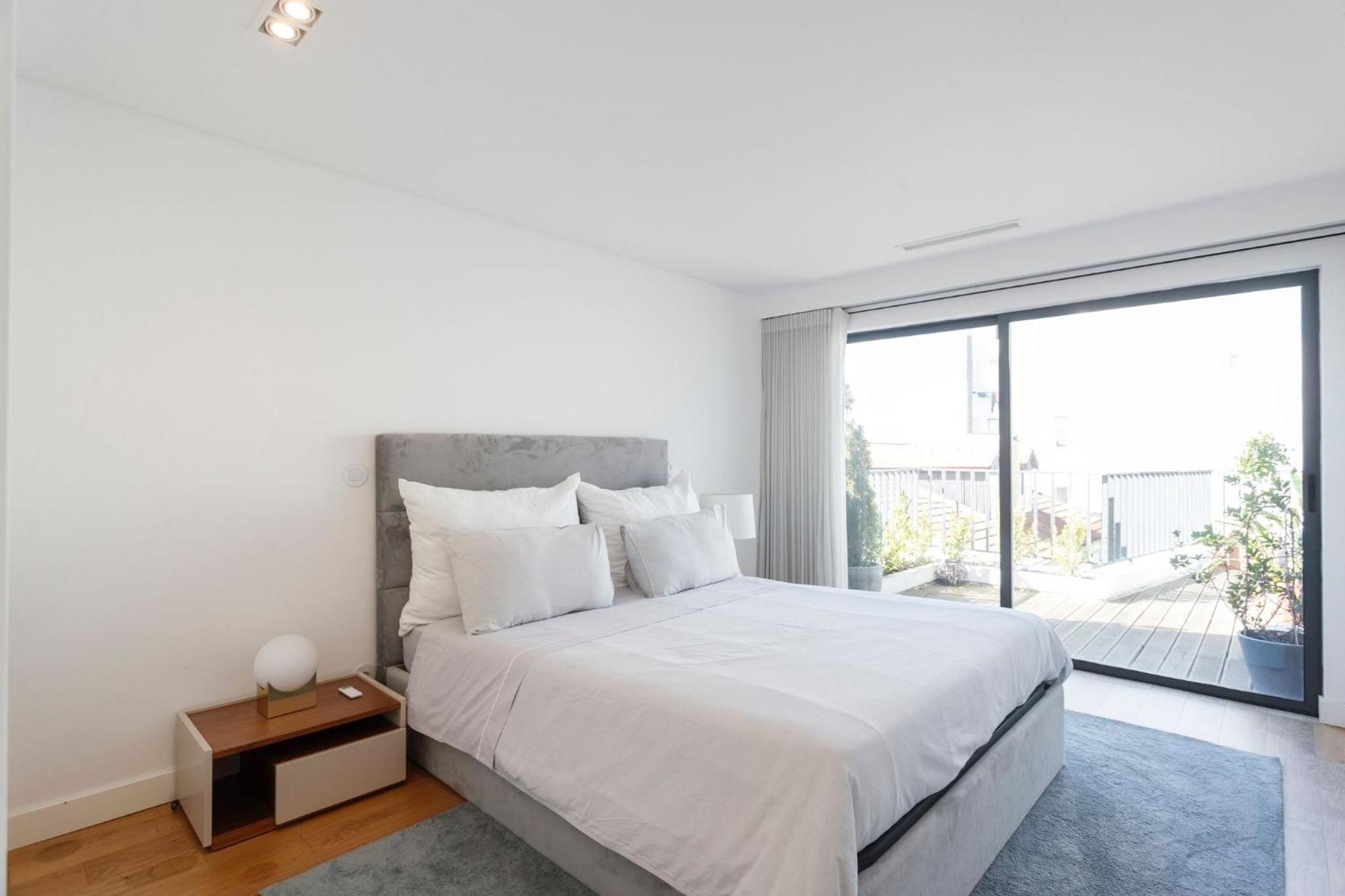 Luxury With Balcony And Shared In The Parque Eduardo Vii Area Séjour chez l'habitant
